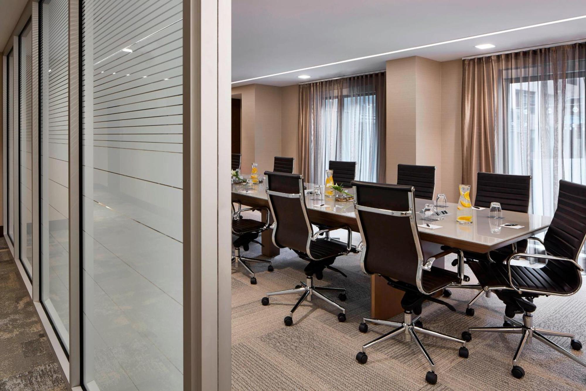 Ac Hotel By Marriott Minneapolis Downtown Luaran gambar