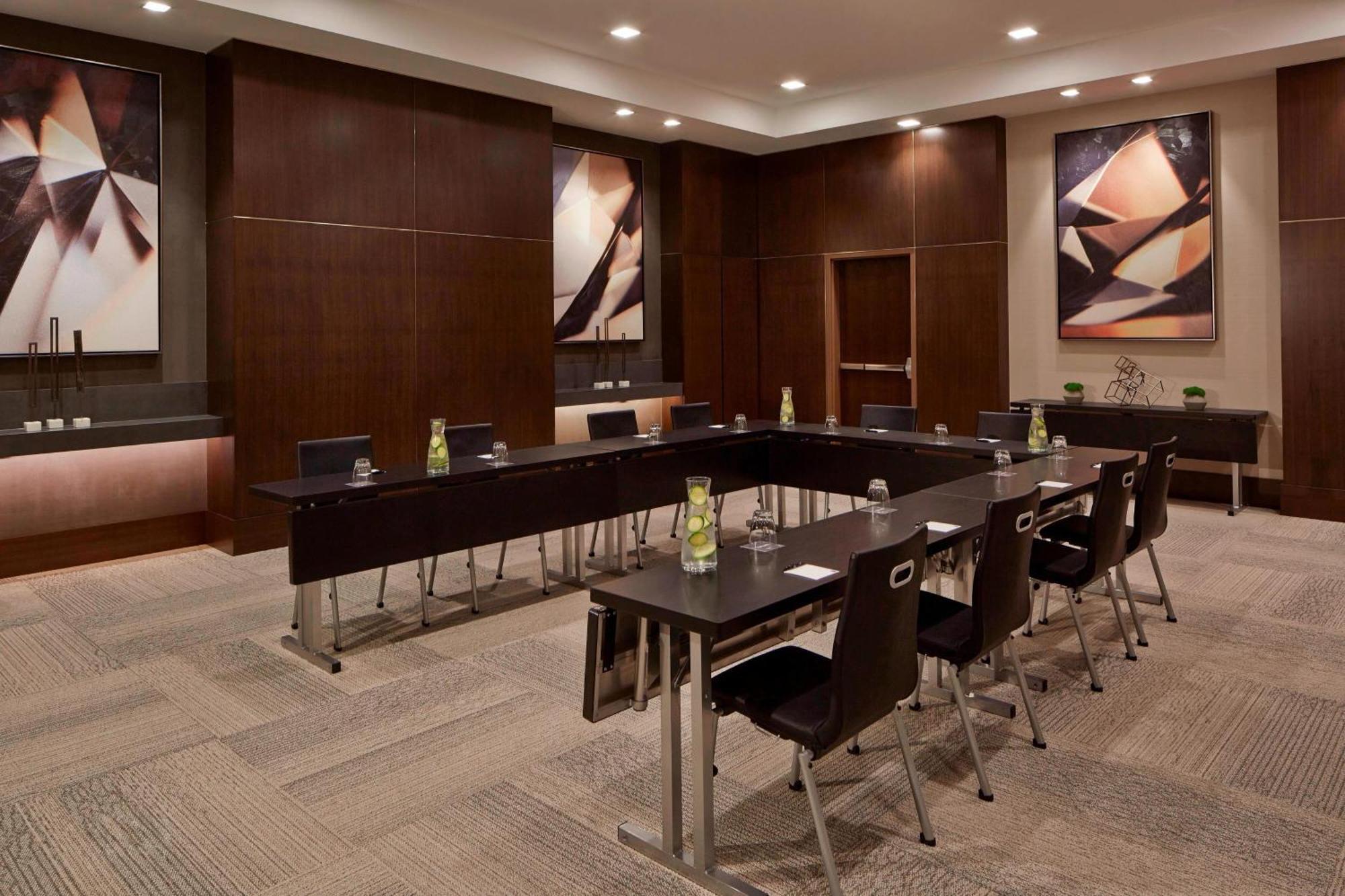 Ac Hotel By Marriott Minneapolis Downtown Luaran gambar