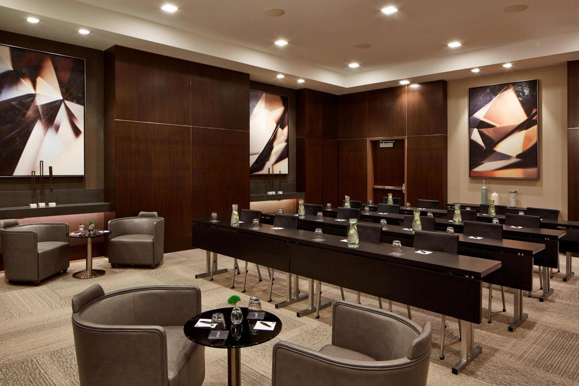 Ac Hotel By Marriott Minneapolis Downtown Luaran gambar